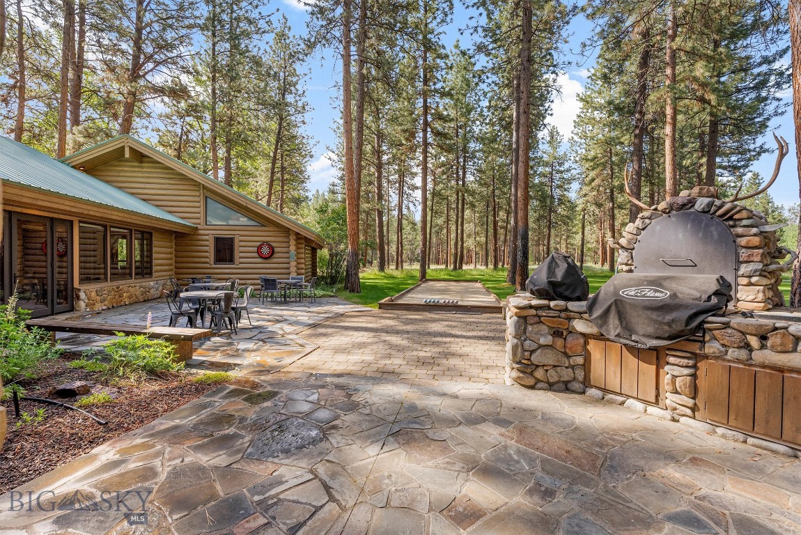 408626 Property Photo 63