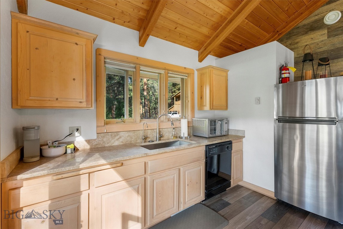 408626 Property Photo 67