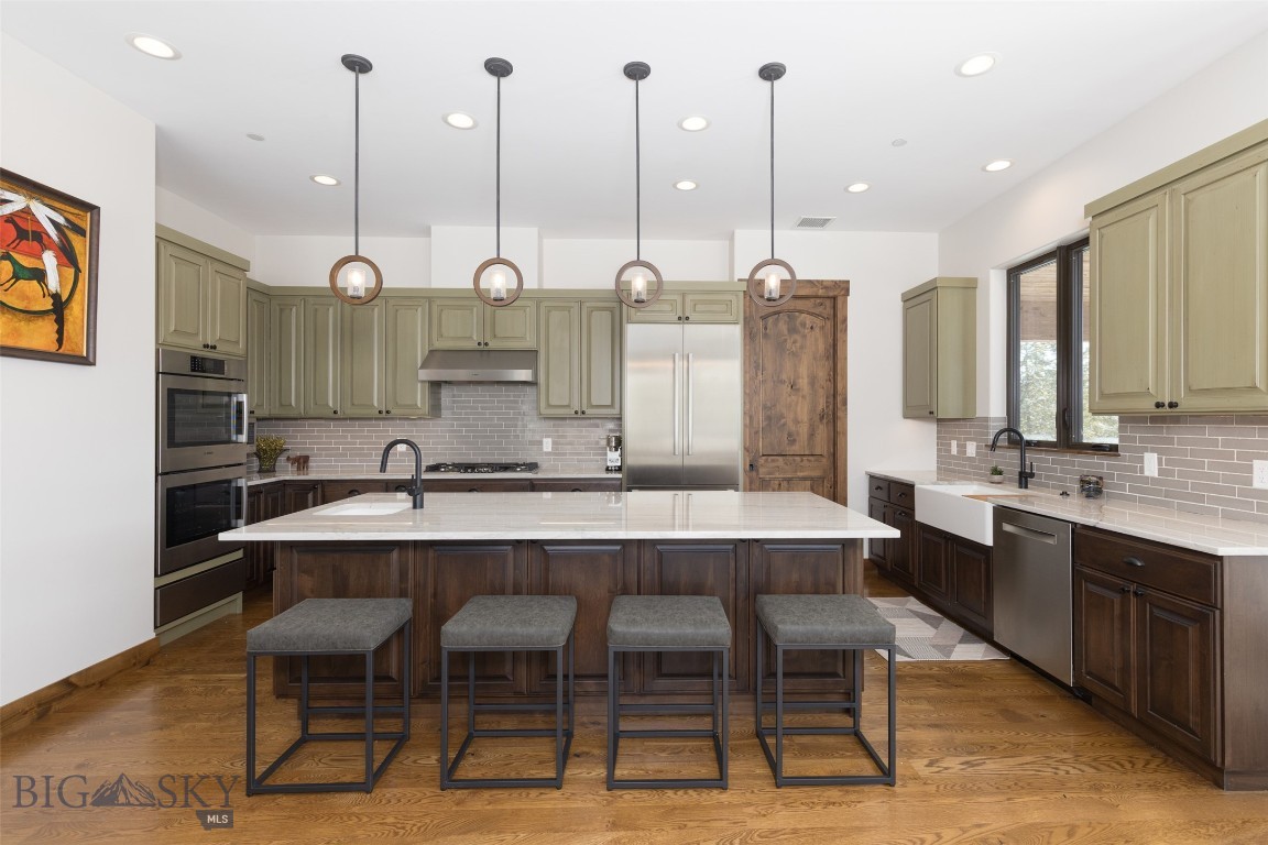 19 White Grass Property Photo 9