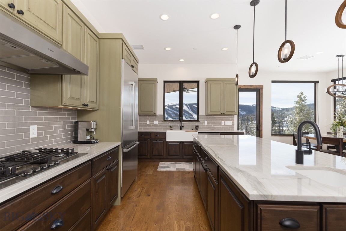 19 White Grass Property Photo 11