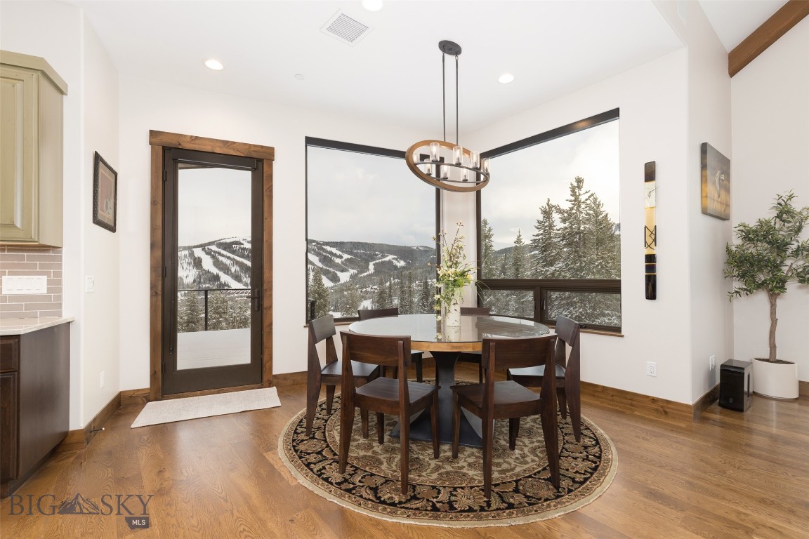 19 White Grass Property Photo 15