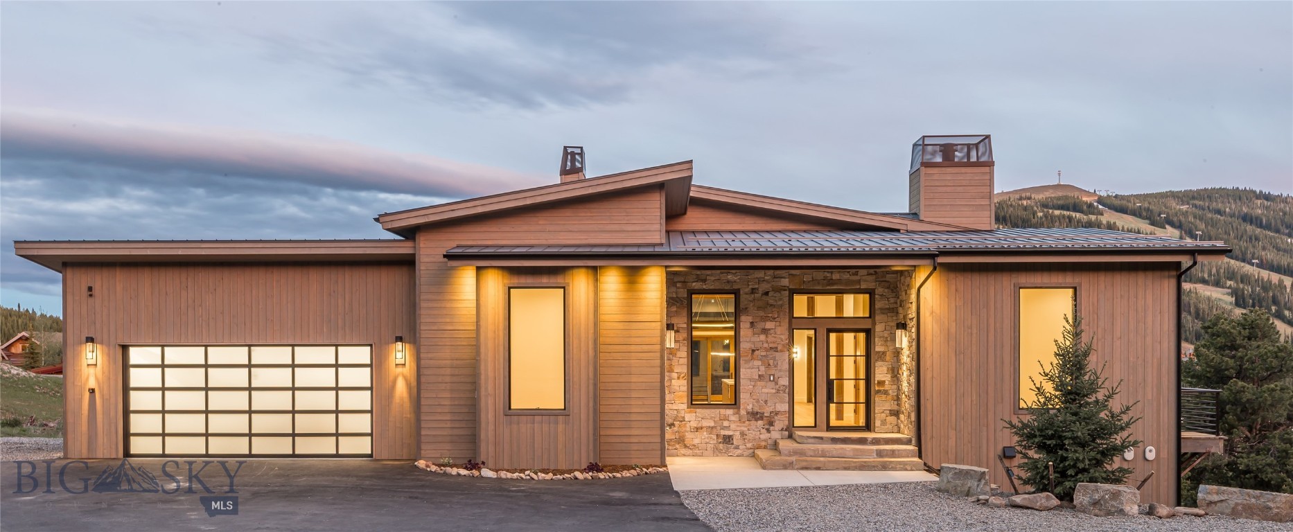 8 Washaki Road Property Photo 1