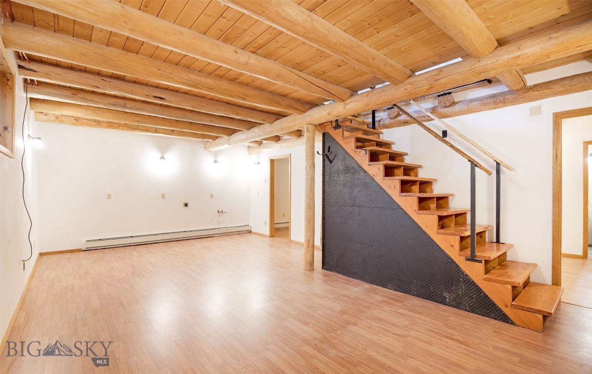408695 Property Photo 24