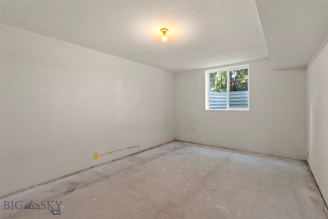 408718 Property Photo 57