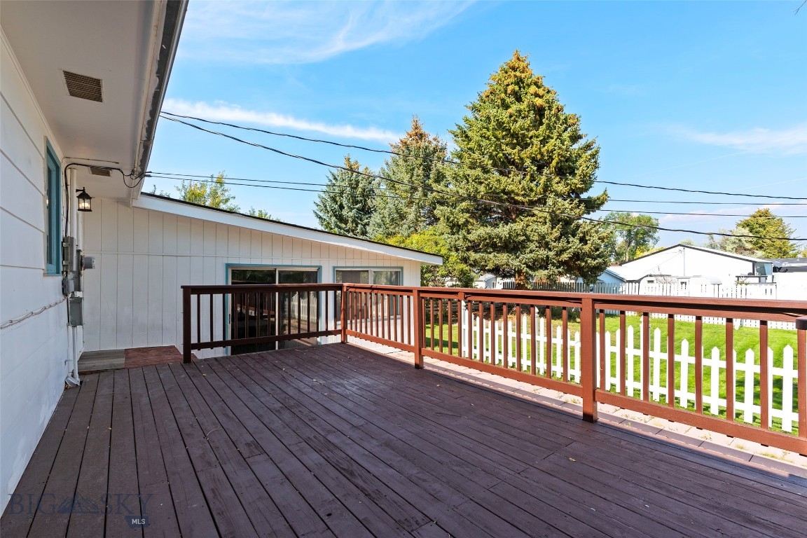 408718 Property Photo 72