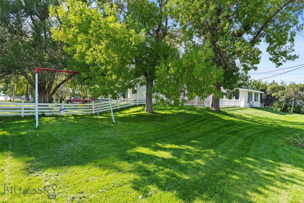 408718 Property Photo 78