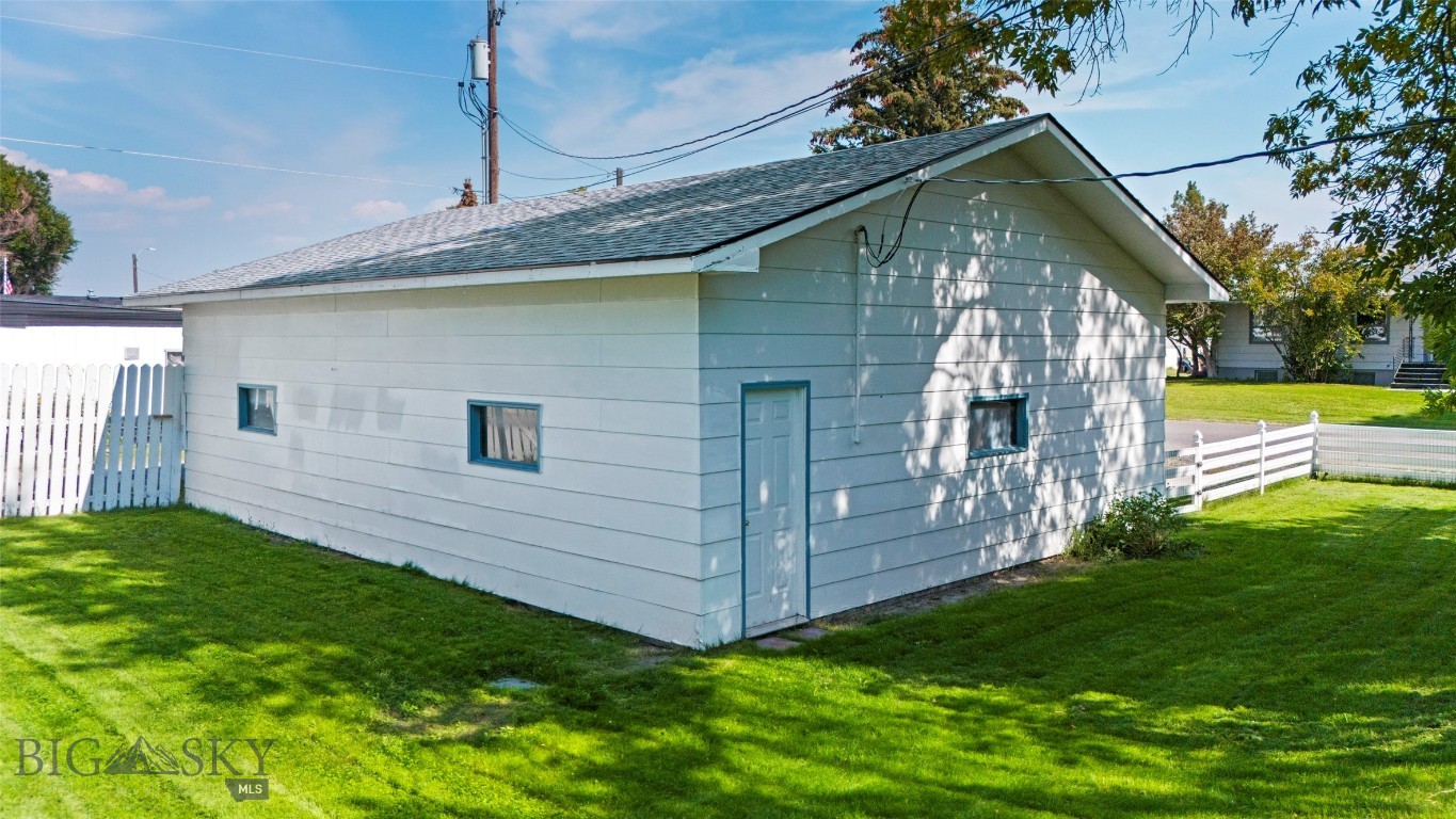 408718 Property Photo 89