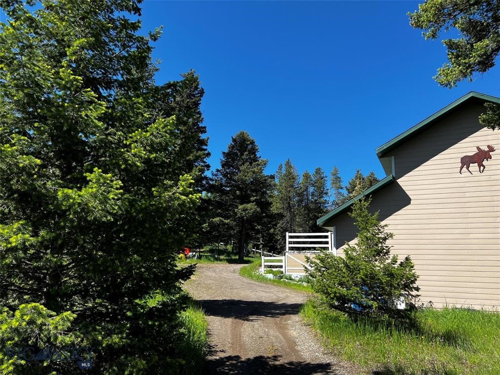 770 Mountain Moose Road Property Photo 26