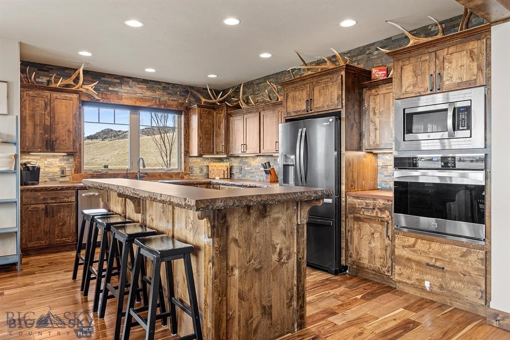 14 Cinnamon Teal Road Property Photo 16