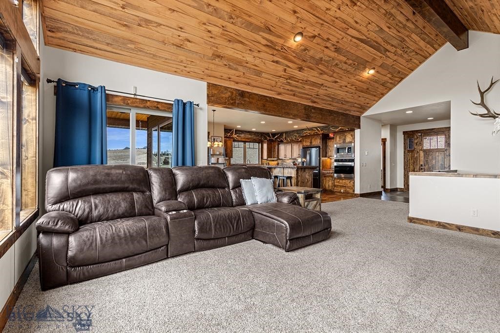 14 Cinnamon Teal Road Property Photo 22