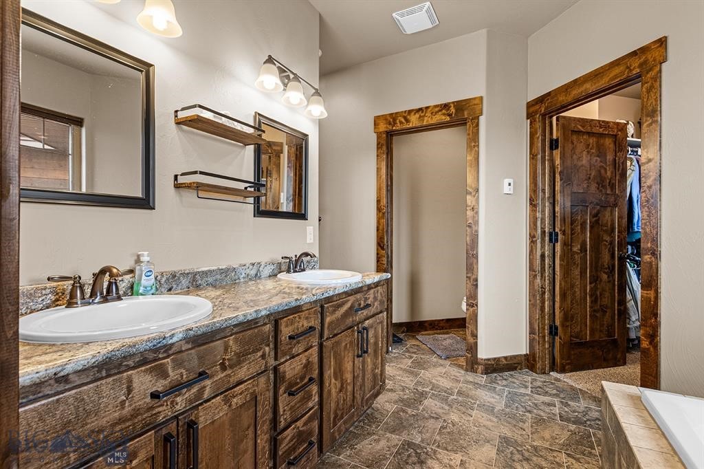 14 Cinnamon Teal Road Property Photo 28