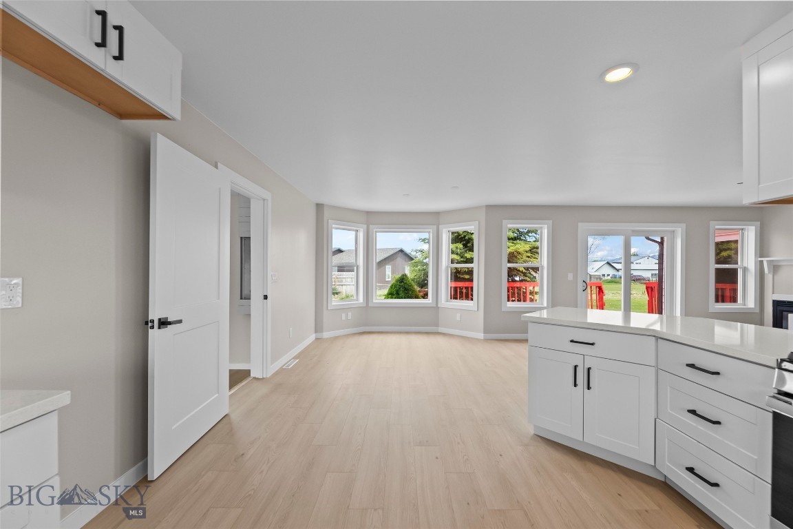 108 Violet Road Property Photo 11