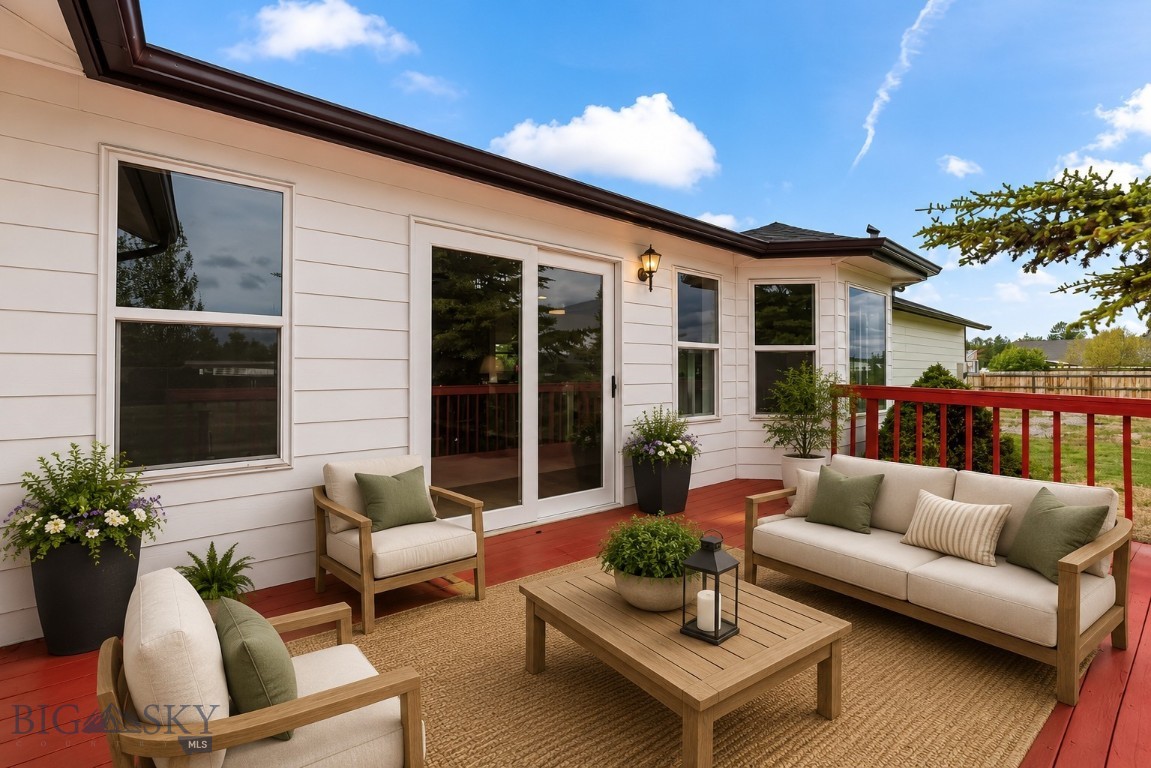 108 Violet Road Property Photo 34