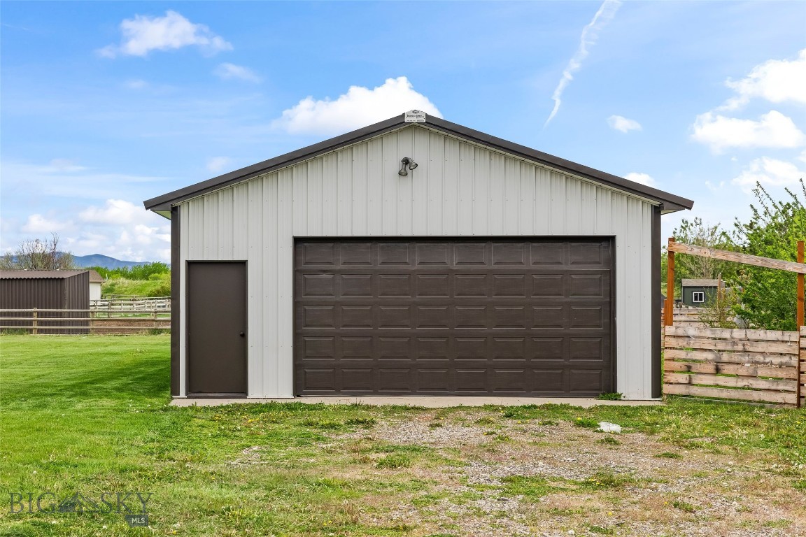 108 Violet Road Property Photo 36