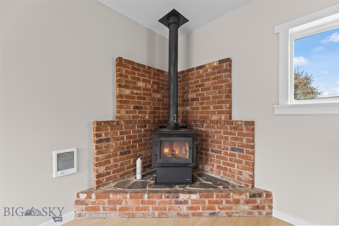 108 Violet Road Property Photo 42