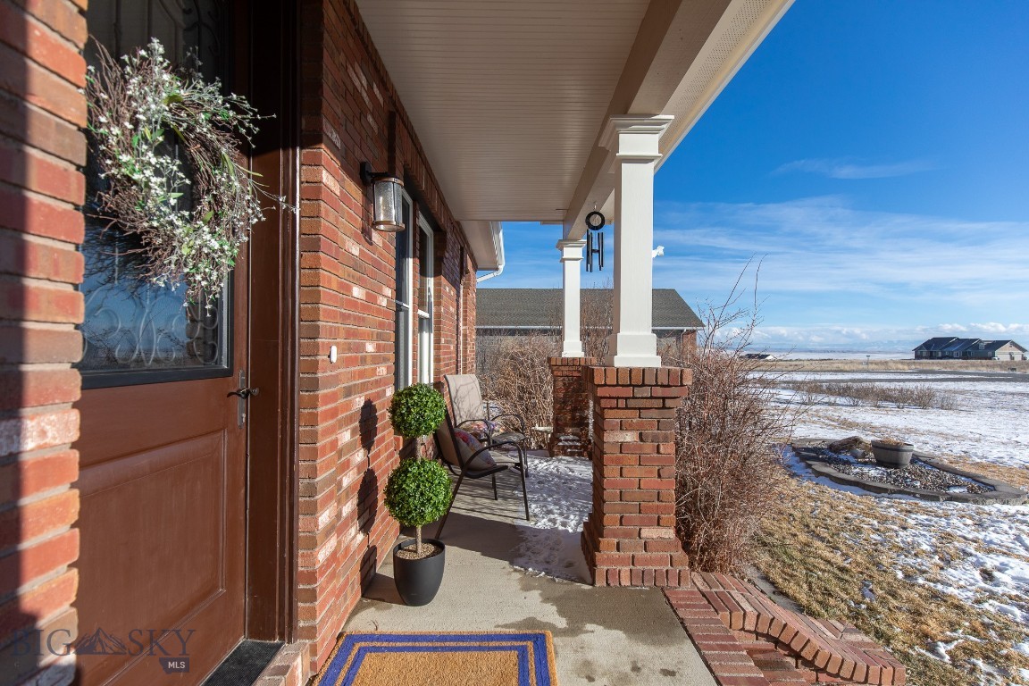 3 Windflower Property Photo 6