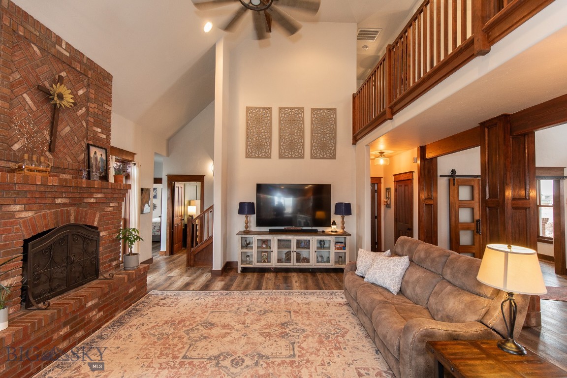 3 Windflower Property Photo 18