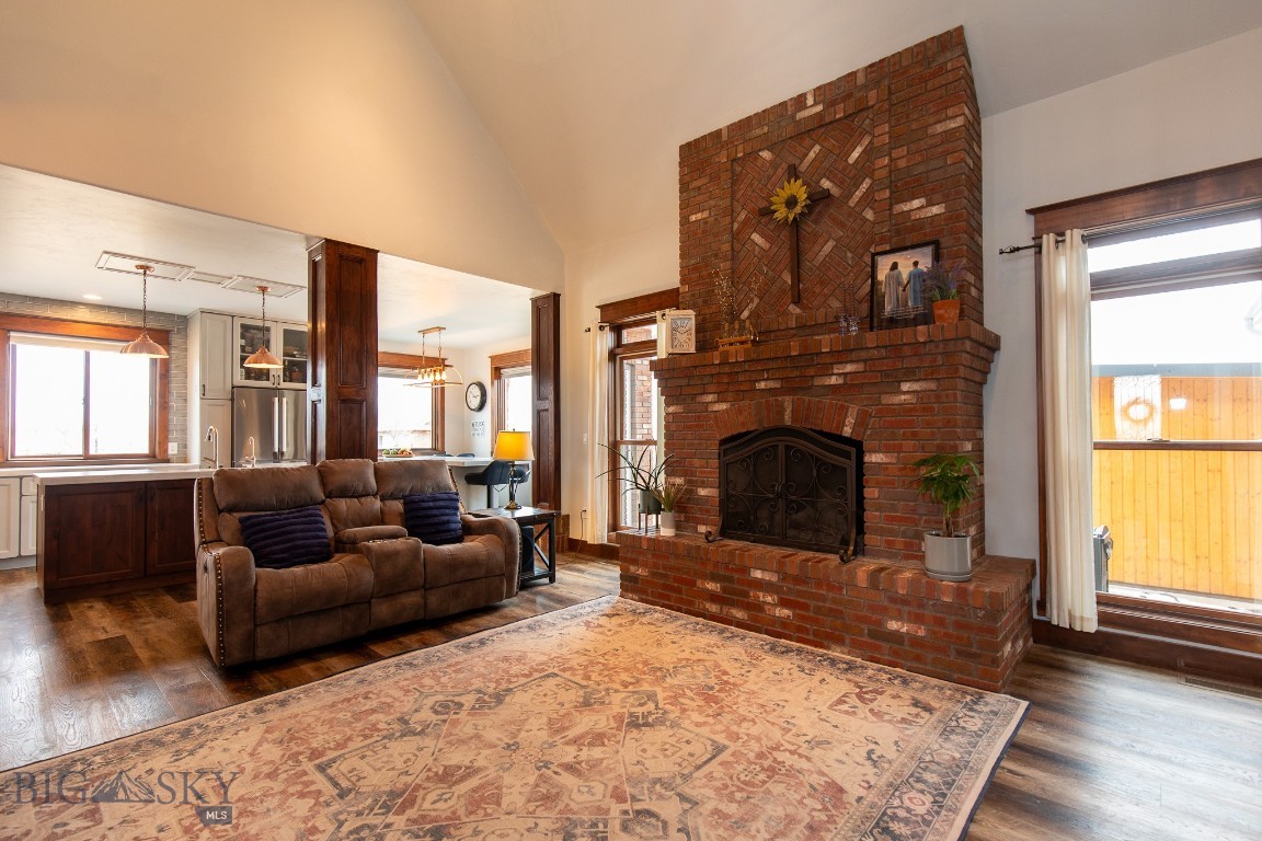 3 Windflower Property Photo 19