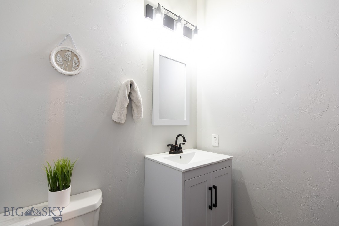 3 Windflower Property Photo 29