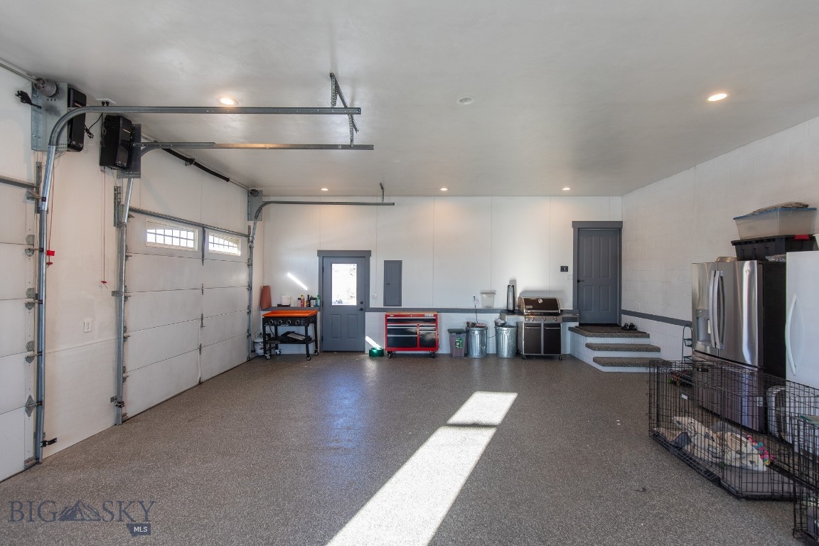 3 Windflower Property Photo 65