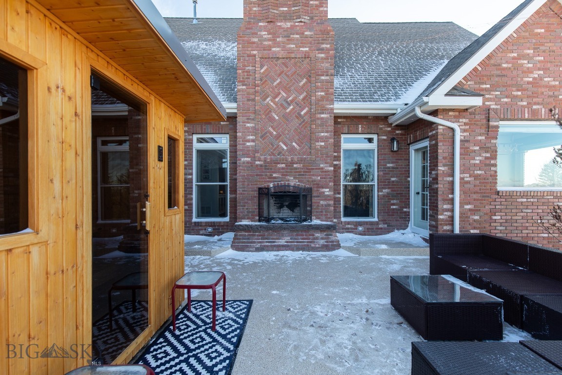 3 Windflower Property Photo 86