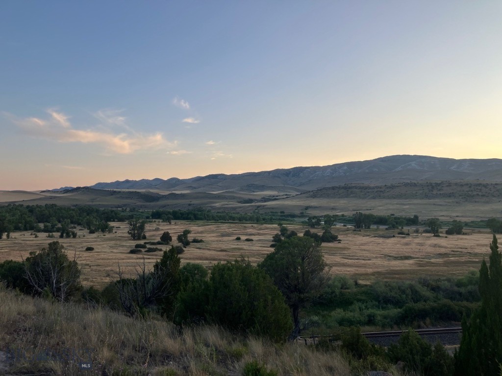 Tbd Crystal Mountain Road Property Photo 6