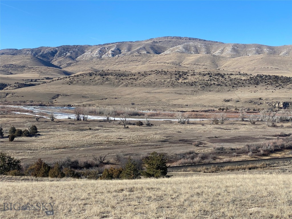 Tbd Crystal Mountain Road Property Photo 18