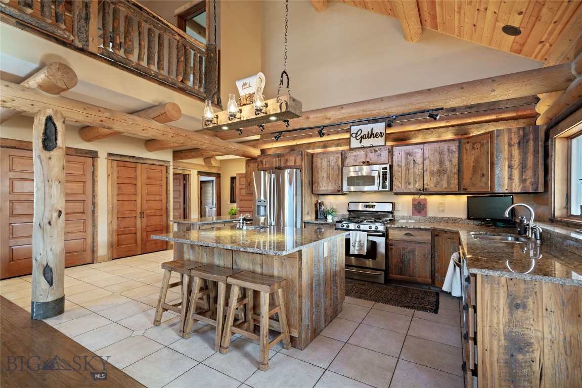 1460 Horseshoe Gulch Road Property Photo 19