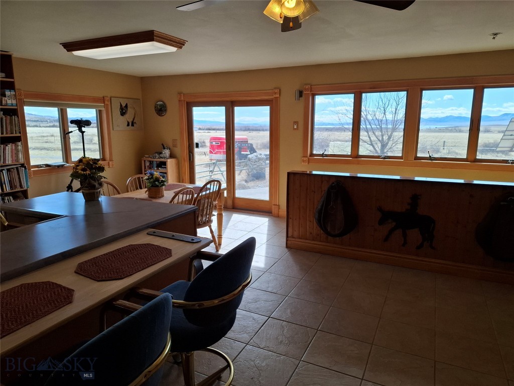 408858 Property Photo 12