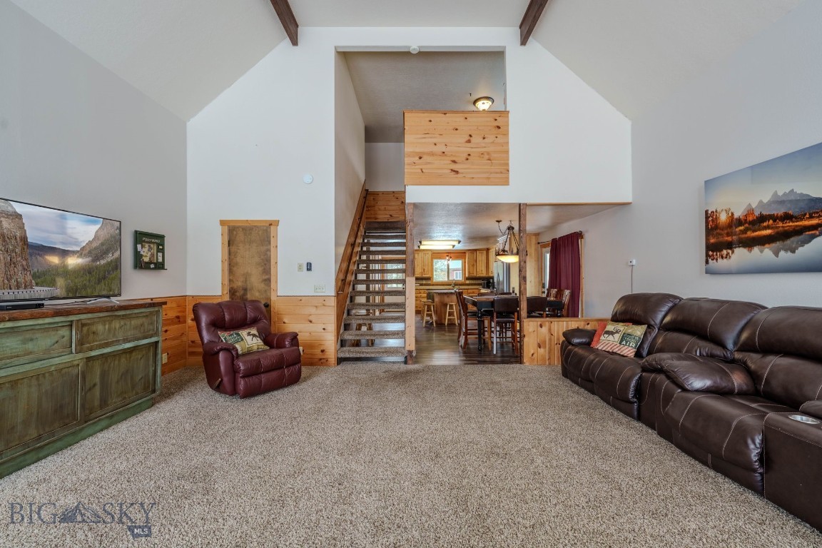 4214 Shoshone Road Property Photo 5
