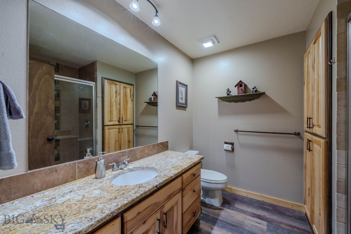 4214 Shoshone Road Property Photo 13