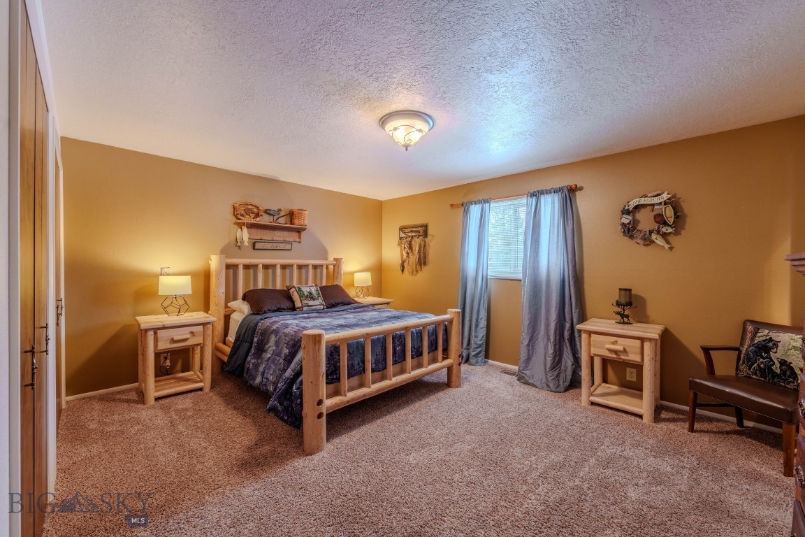 4214 Shoshone Road Property Photo 17