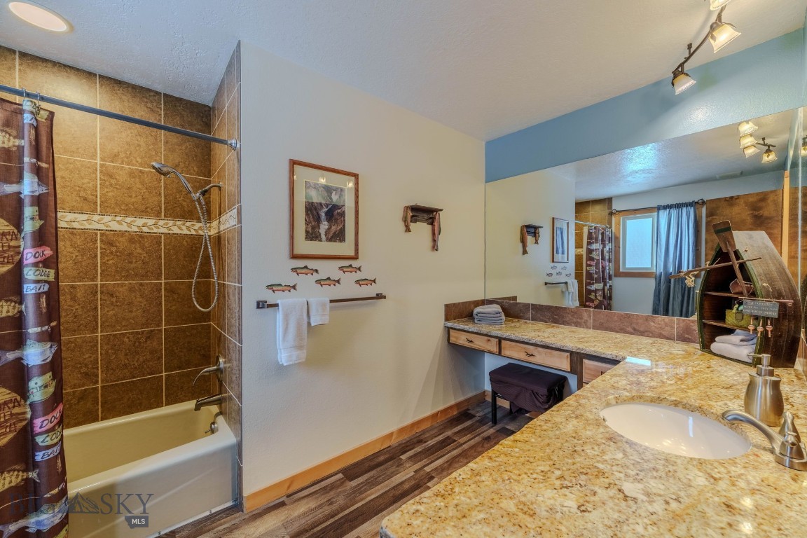 4214 Shoshone Road Property Photo 19