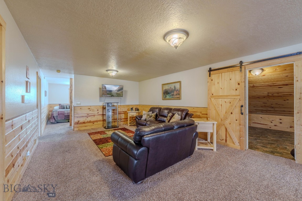 4214 Shoshone Road Property Photo 32
