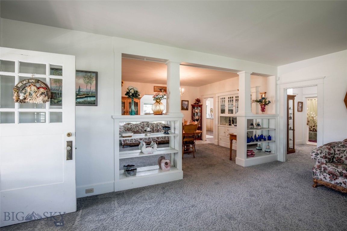 204 Boundary Street Property Photo 6