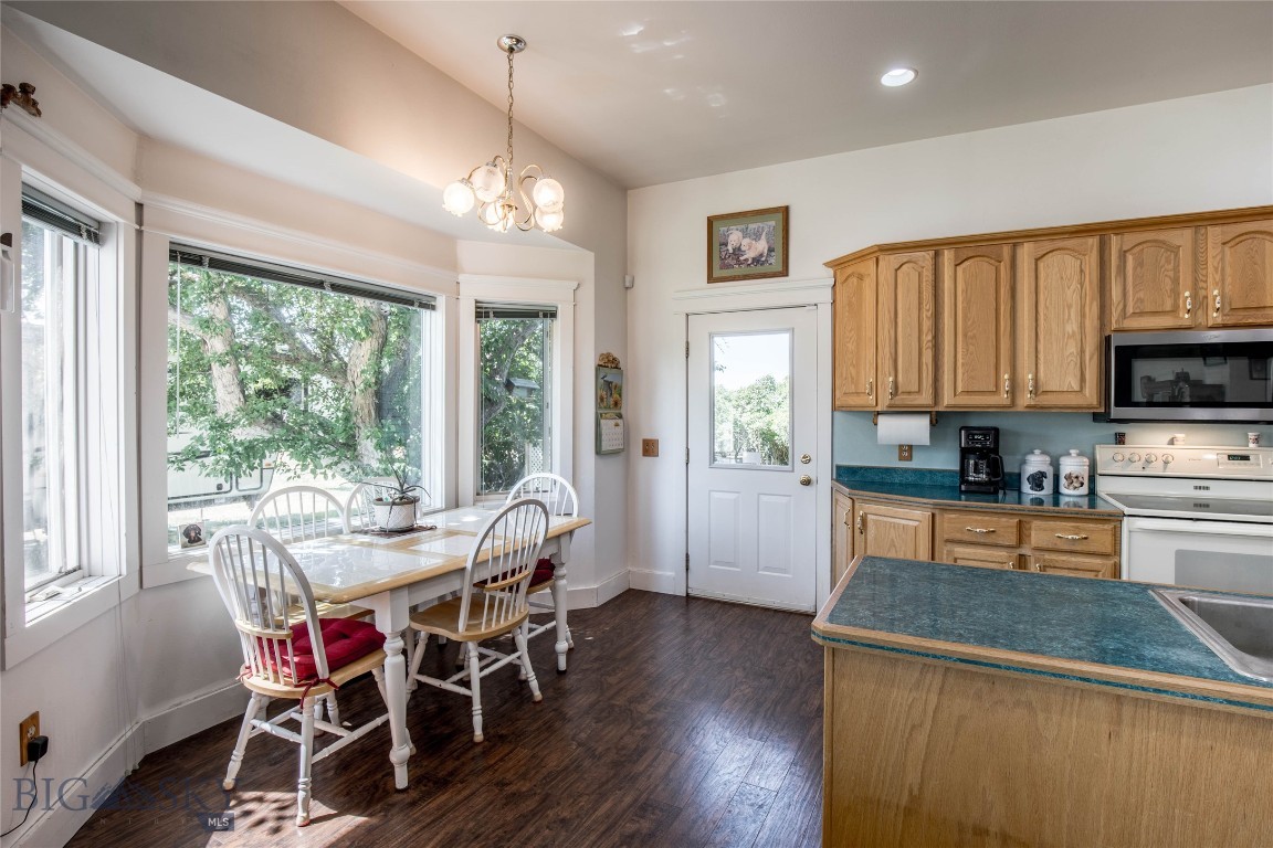 204 Boundary Street Property Photo 16