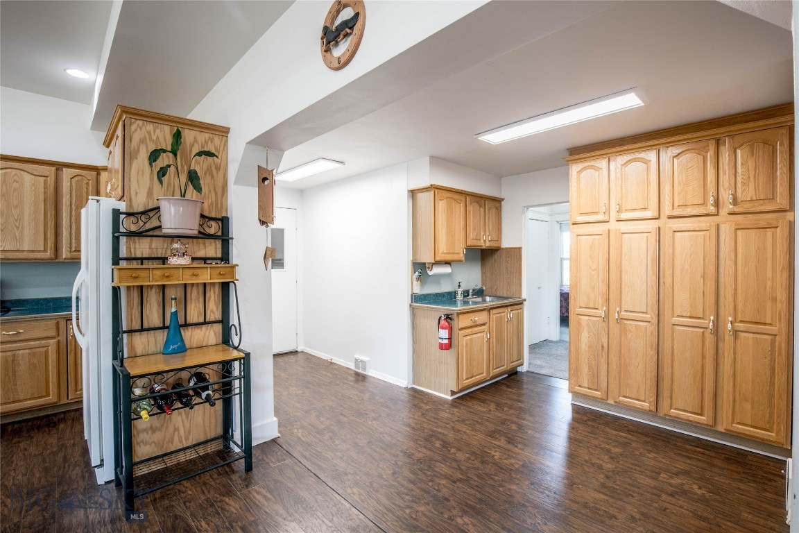204 Boundary Street Property Photo 20