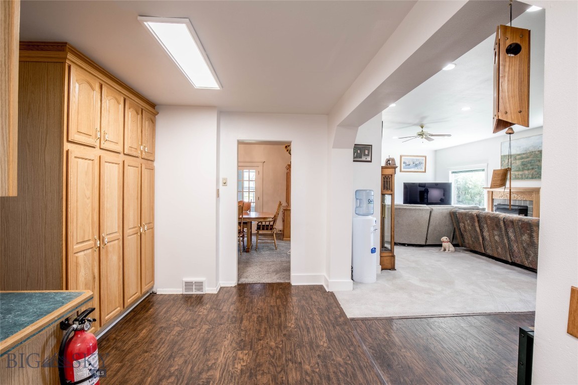 204 Boundary Street Property Photo 22