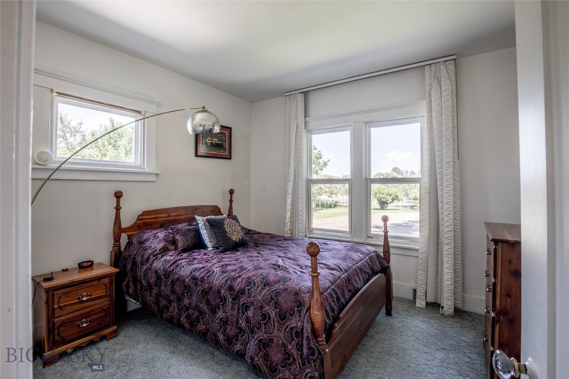 204 Boundary Street Property Photo 25