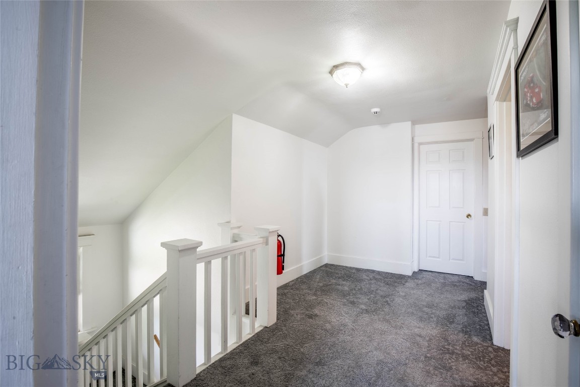 204 Boundary Street Property Photo 27