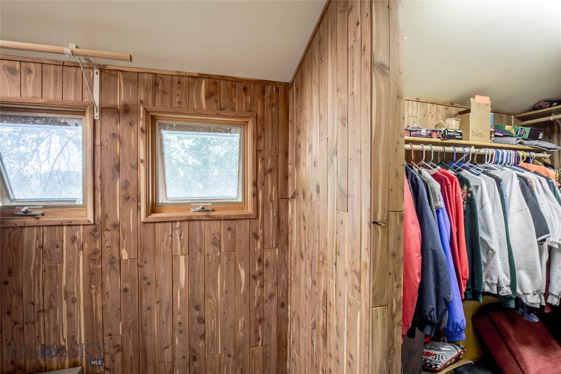 204 Boundary Street Property Photo 29