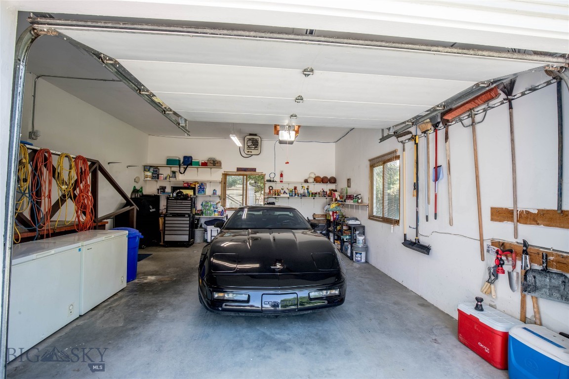 204 Boundary Street Property Photo 44