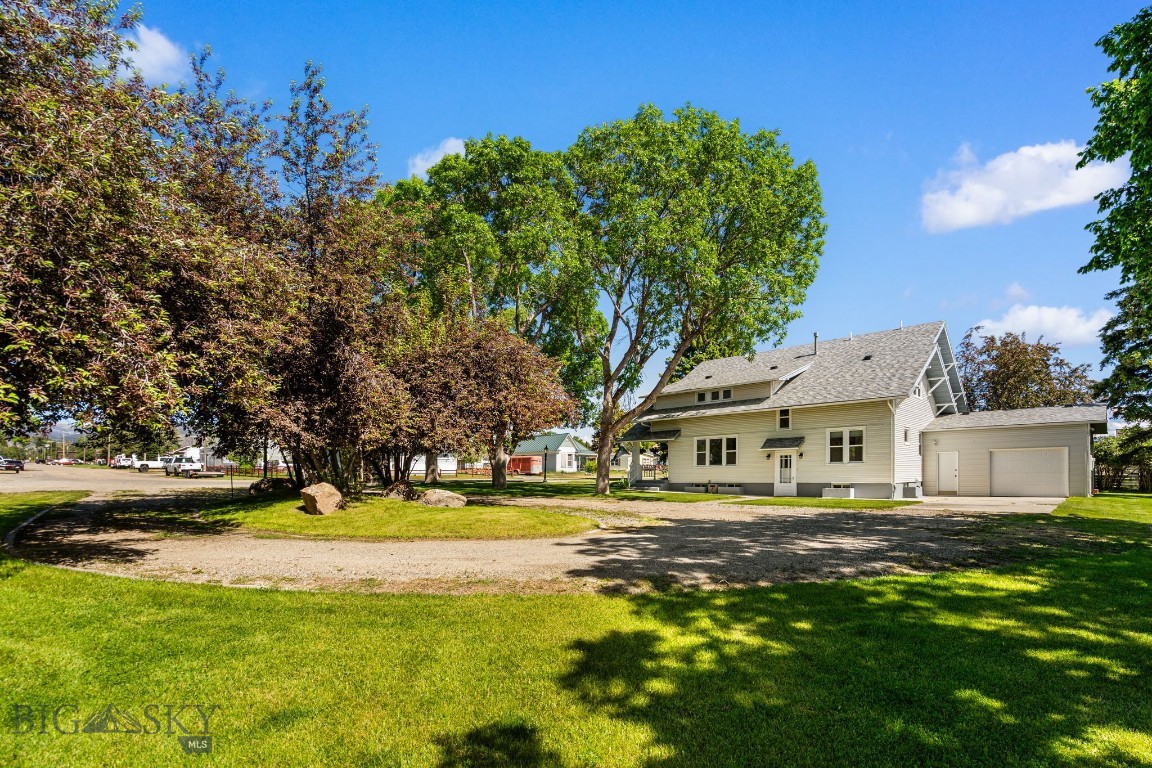 204 Boundary Street Property Photo 71