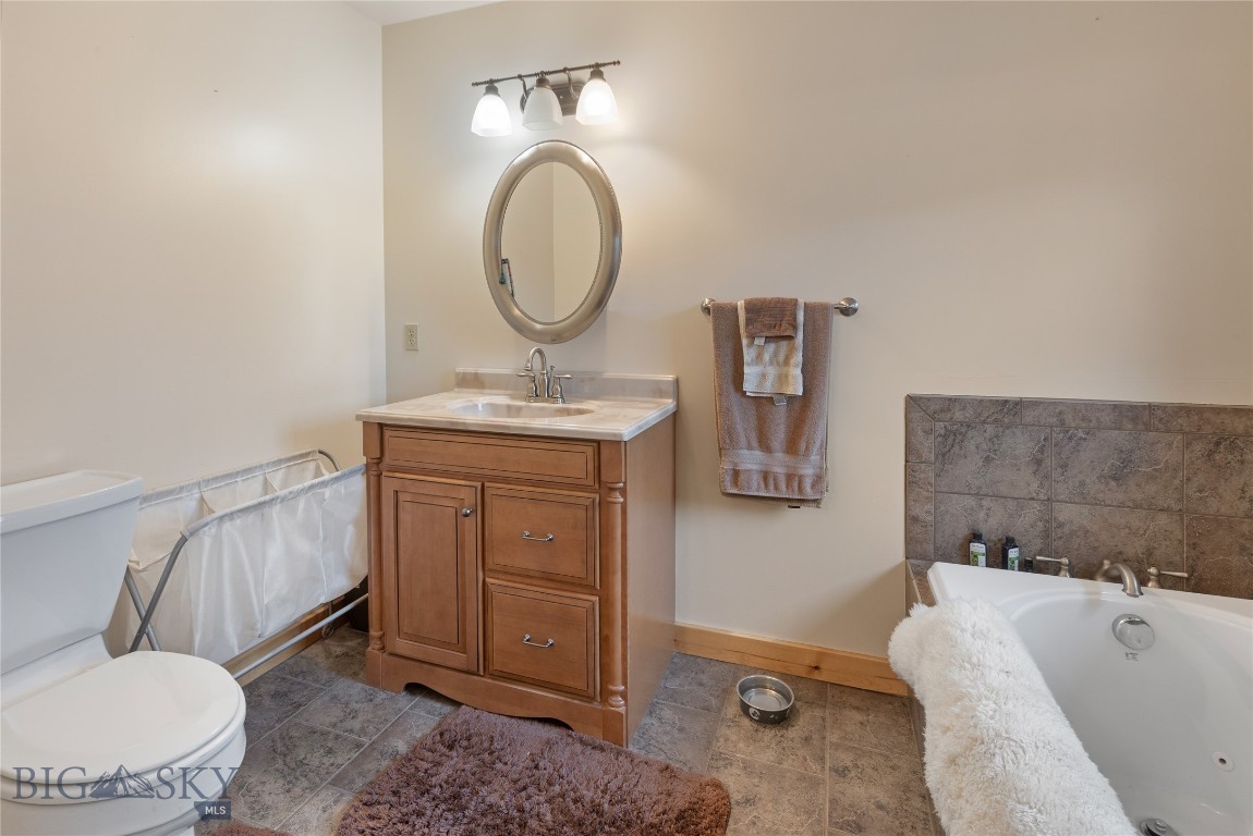 380 Albro Lane Property Photo 14