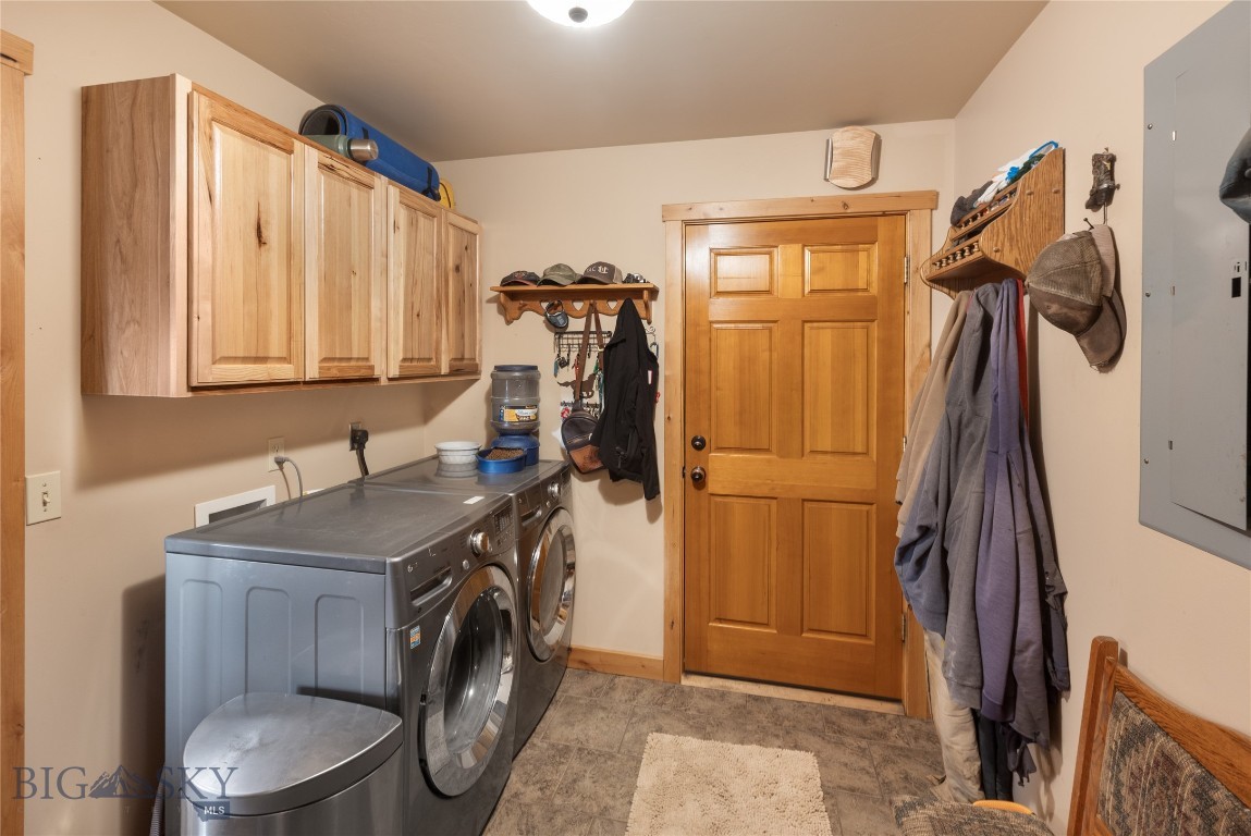 380 Albro Lane Property Photo 21