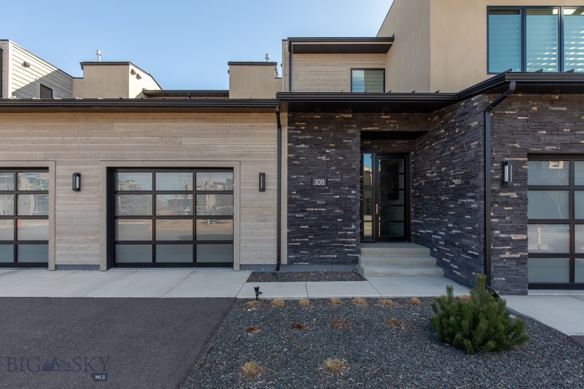 10 Caymus Lane B Property Photo 3