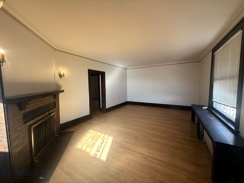 205 N Excelsior Avenue Property Photo 3