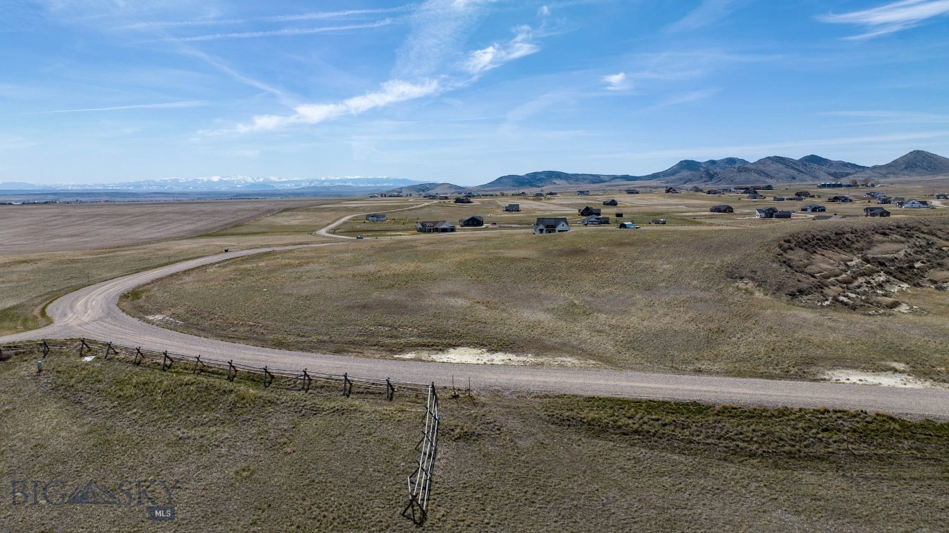 Lot 105 Aurora Loop Property Photo 5