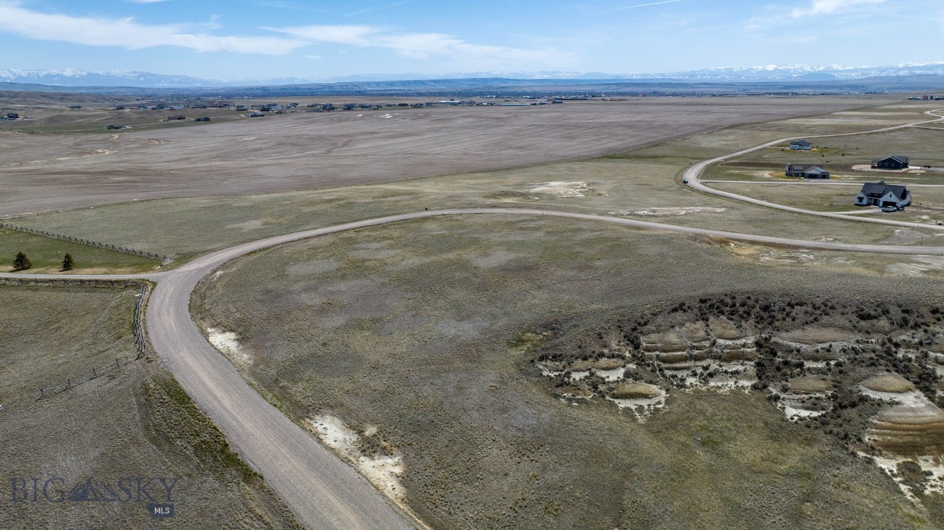 Lot 105 Aurora Loop Property Photo 10
