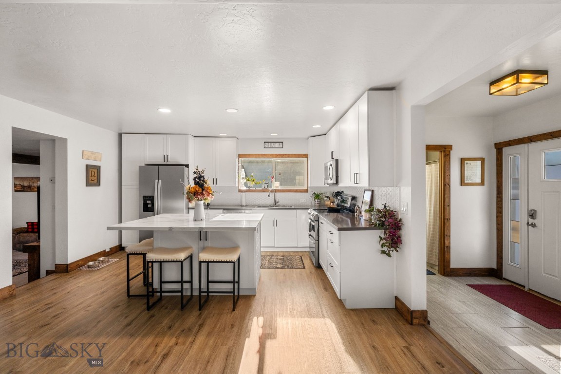 91 E Allison Avenue Property Photo 15